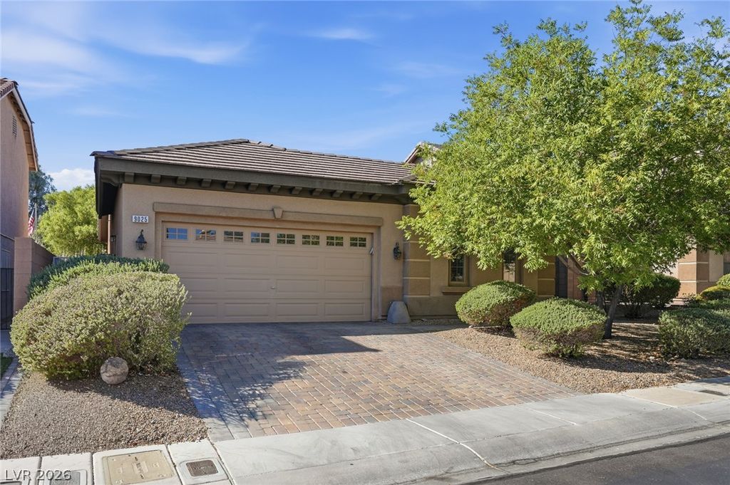 9025 Loggers Mill Avenue, Las Vegas, NV 89143 — photo 2