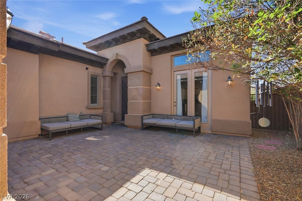 9025 Loggers Mill Avenue, Las Vegas, NV 89143 — photo 5