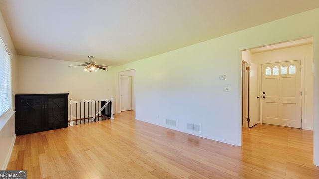 1527 Patricia Drive, Morrow, GA 30260