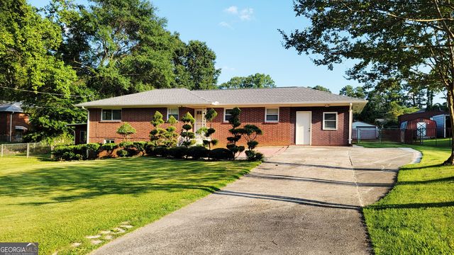 1527 Patricia Drive, Morrow, GA 30260