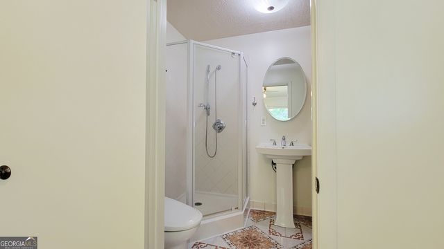 1527 Patricia Drive, Morrow, GA 30260