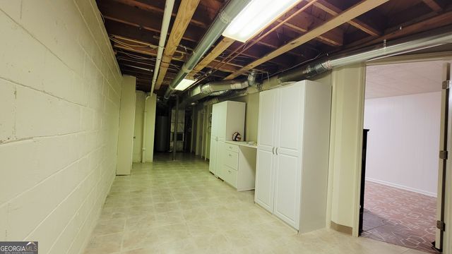 1527 Patricia Drive, Morrow, GA 30260