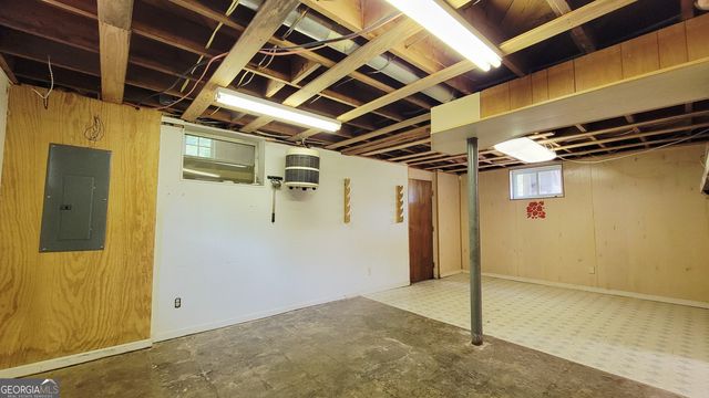 1527 Patricia Drive, Morrow, GA 30260