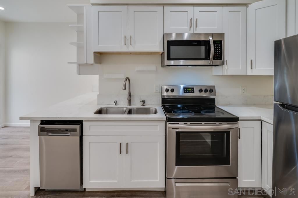 Image 13 of property listing at 3950 Cleveland 106, San Diego, CA 92103