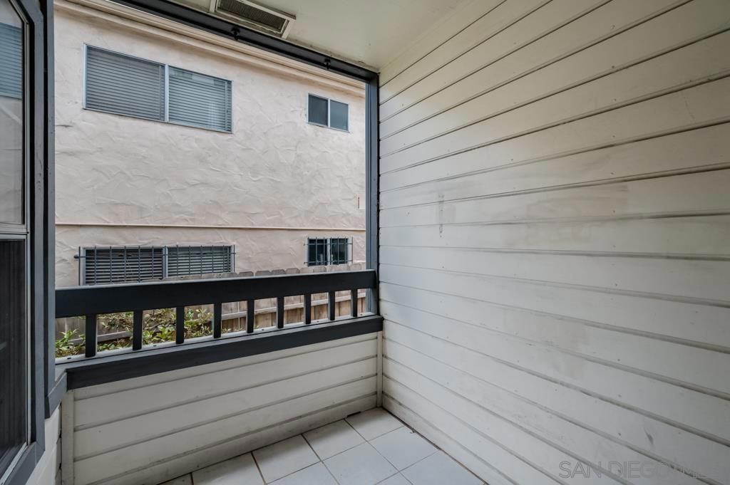Image 19 of property listing at 3950 Cleveland 106, San Diego, CA 92103