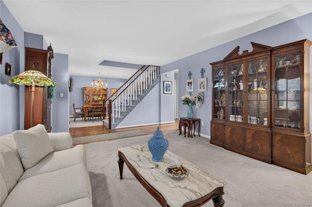 200 Saint Bridgets Lane, Westbury, NY 11590