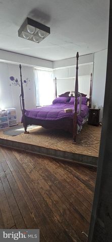 2619 E HAGERT ST, Philadelphia, PA 19125