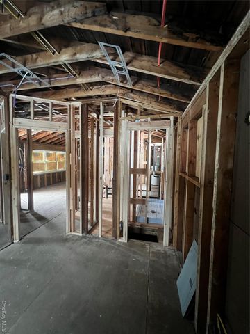 547 Taylor Avenue, East Patchogue, NY 11772