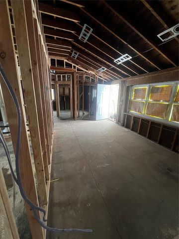 547 Taylor Avenue, East Patchogue, NY 11772