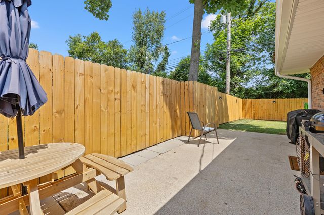 403 Westerfield Way, Lexington, KY 40503