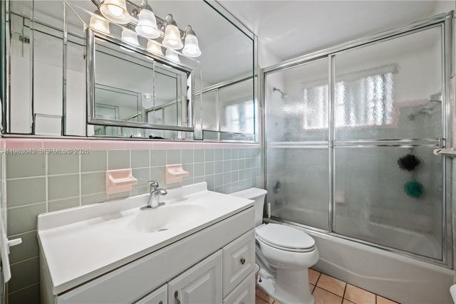 2055 NW 132nd St, Miami, FL 33167