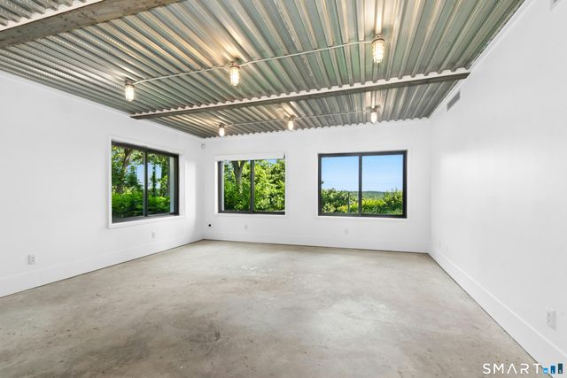 10 Dragonwood Lane, Weston, CT 06883