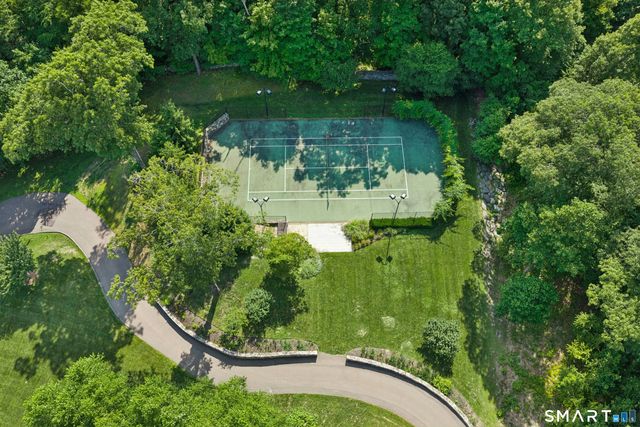 10 Dragonwood Lane, Weston, CT 06883