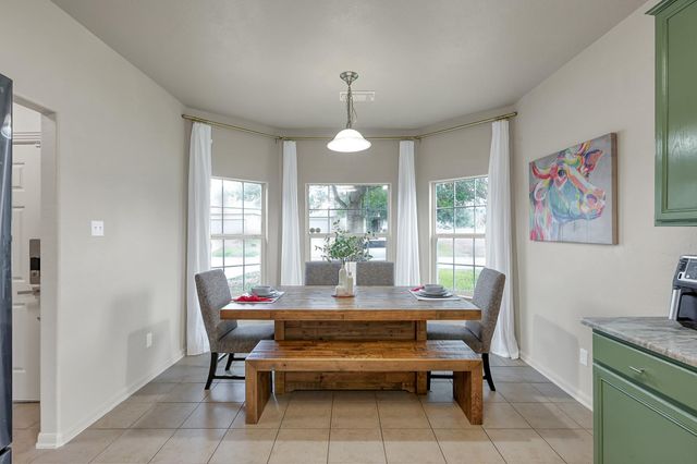 208 Summer Pine Court, Conroe, TX 77304