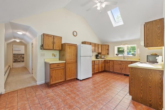 136 Fairbanks St, West Boylston, MA 01583