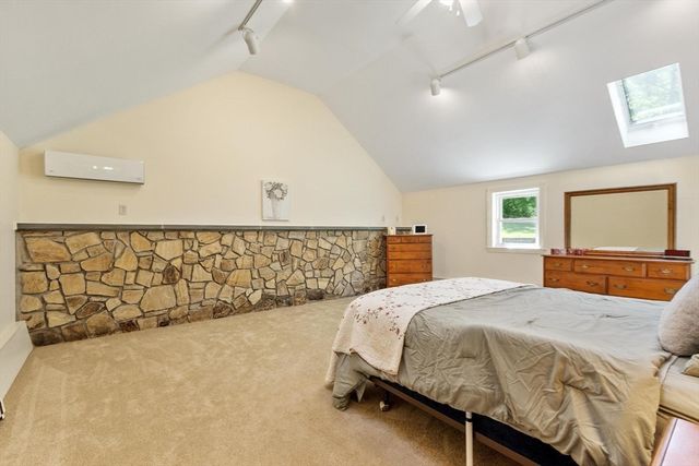 136 Fairbanks St, West Boylston, MA 01583