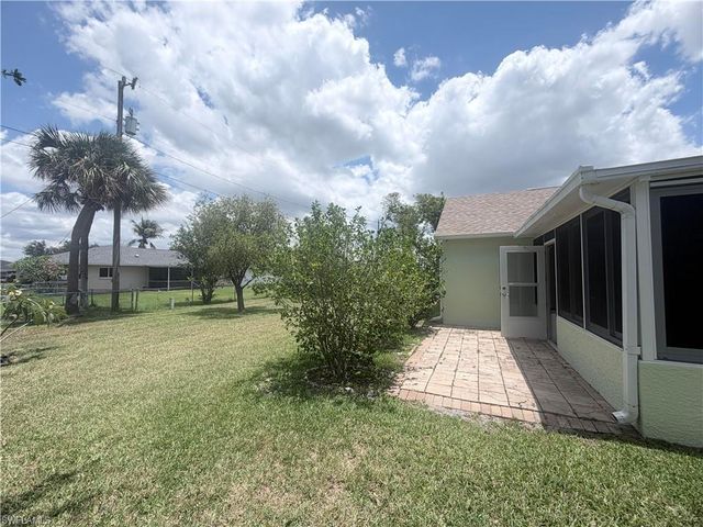 1415 SW 29th TER, Cape Coral, FL 33914