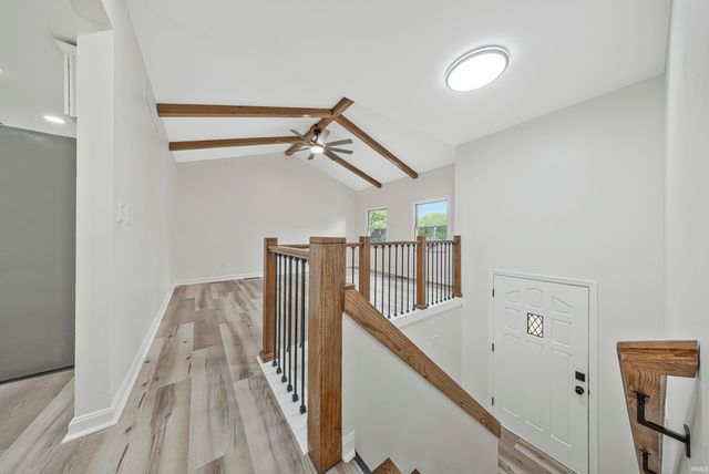 7255 Oakdale Drive, Newburgh, IN 47630