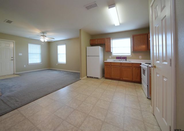 9735 FM 773, Murchison, TX 75778