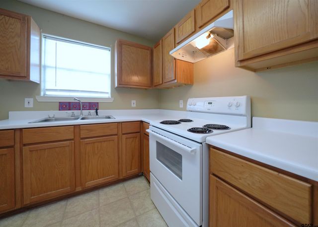 9735 FM 773, Murchison, TX 75778
