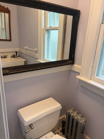 16 Fenimore Blvd, Springfield, MA 01108