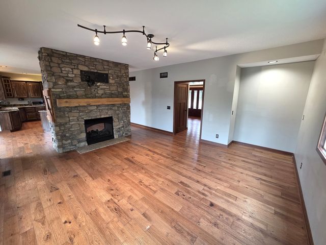 6809 RIDGES Court, Bettendorf, IA 52722