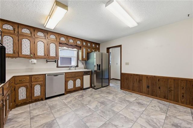 751 Oakley Drive NW, Marietta, GA 30064