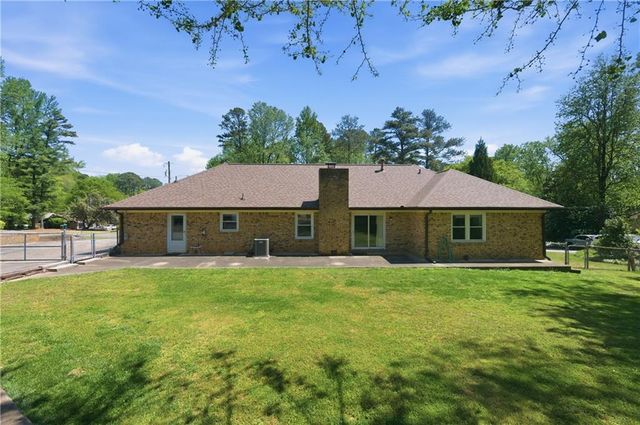 751 Oakley Drive NW, Marietta, GA 30064