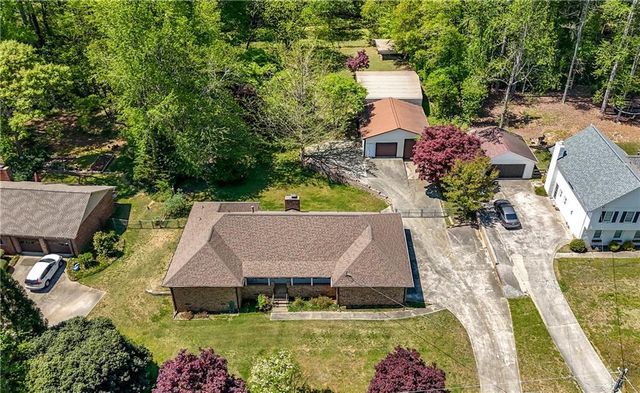 751 Oakley Drive NW, Marietta, GA 30064