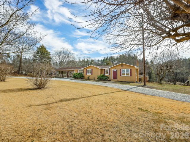 428 Jackson Road, Fletcher, NC 28732