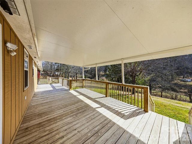 428 Jackson Road, Fletcher, NC 28732