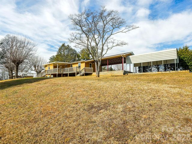 428 Jackson Road, Fletcher, NC 28732