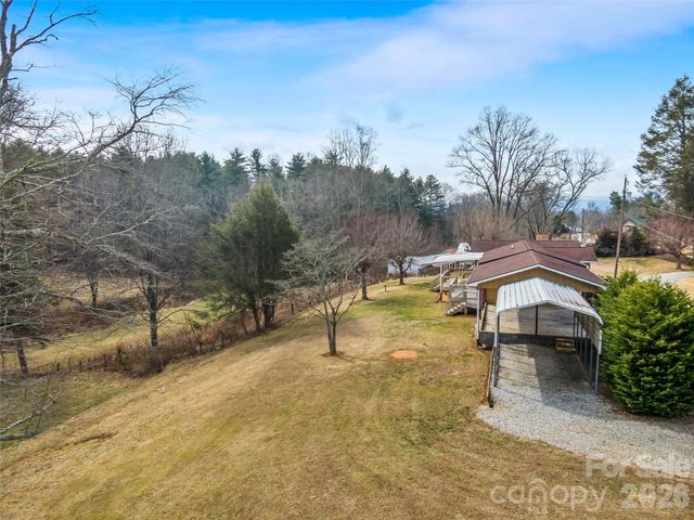 428 Jackson Road, Fletcher, NC 28732
