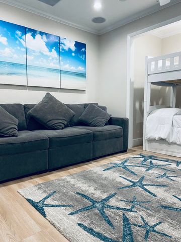 5501 N Ocean Boulevard, Ocean Ridge, FL 33435