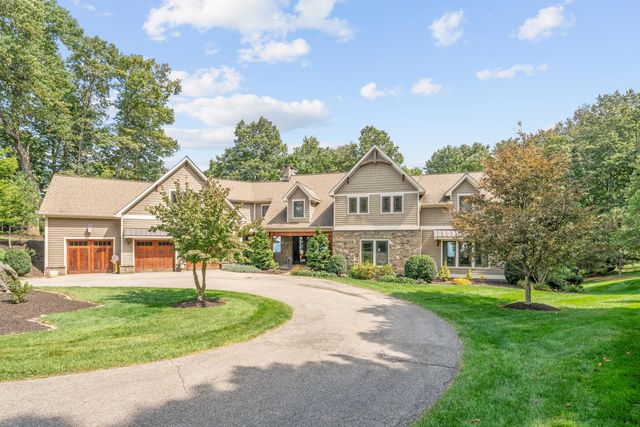 8828 Willett LN, Bent Mountain, VA 24059