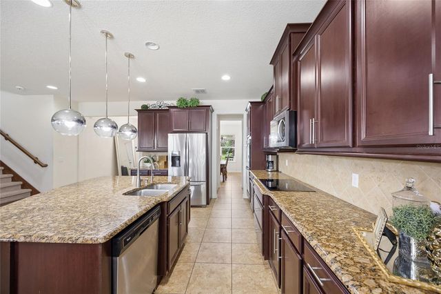 3899 MT VERNON WAY, Kissimmee, FL 34741