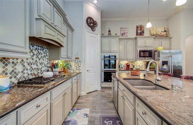 20254 Overland Hills Lane, Cypress, TX 77433