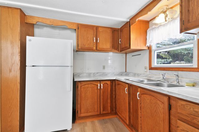 885 N 7 Mile Road, Lake City, MI 49651