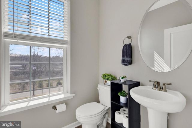 423 SMITHWORKS BLVD, Phoenixville, PA 19460