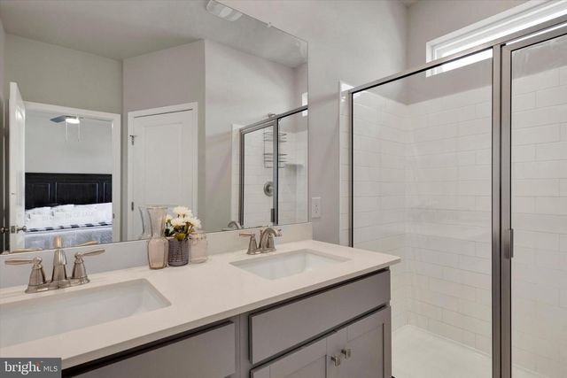 423 SMITHWORKS BLVD, Phoenixville, PA 19460