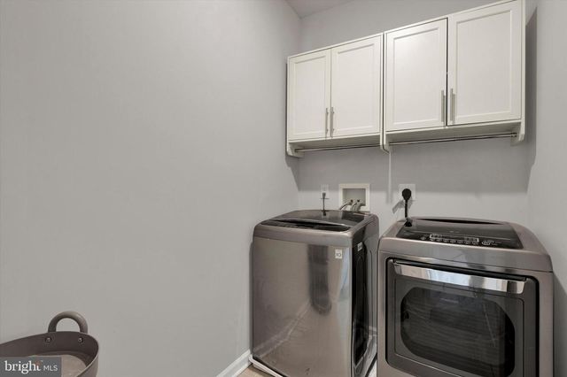 423 SMITHWORKS BLVD, Phoenixville, PA 19460