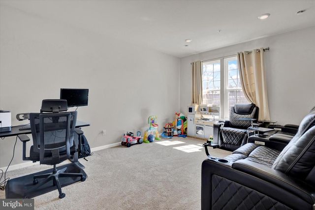 423 SMITHWORKS BLVD, Phoenixville, PA 19460