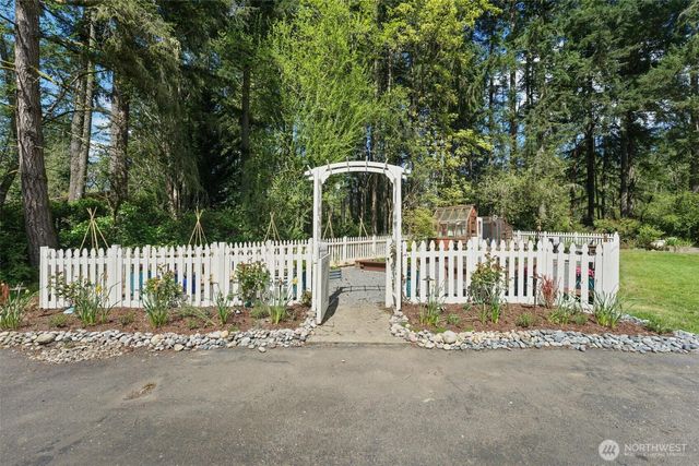 6209 85th Street NW, Gig Harbor, WA 98332