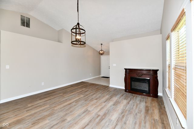 10726 Oriole Court, Indianapolis, IN 46231
