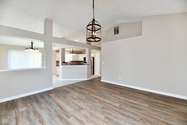 10726 Oriole Court, Indianapolis, IN 46231