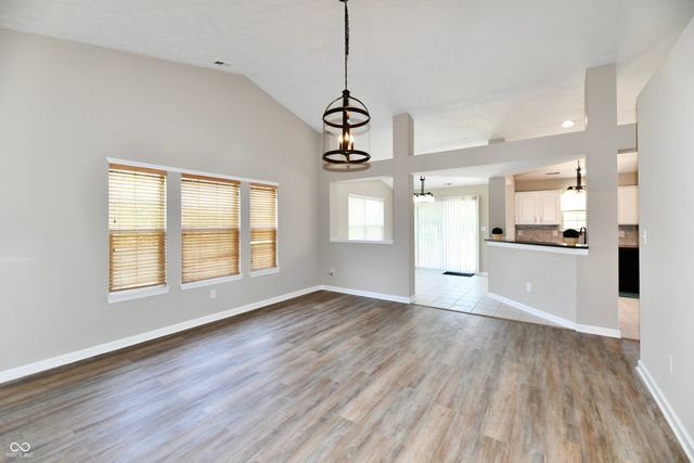10726 Oriole Court, Indianapolis, IN 46231