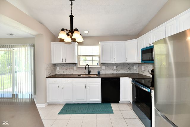 10726 Oriole Court, Indianapolis, IN 46231