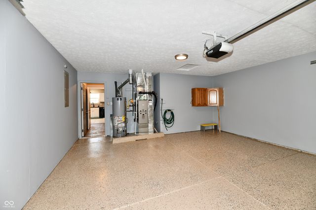 10726 Oriole Court, Indianapolis, IN 46231