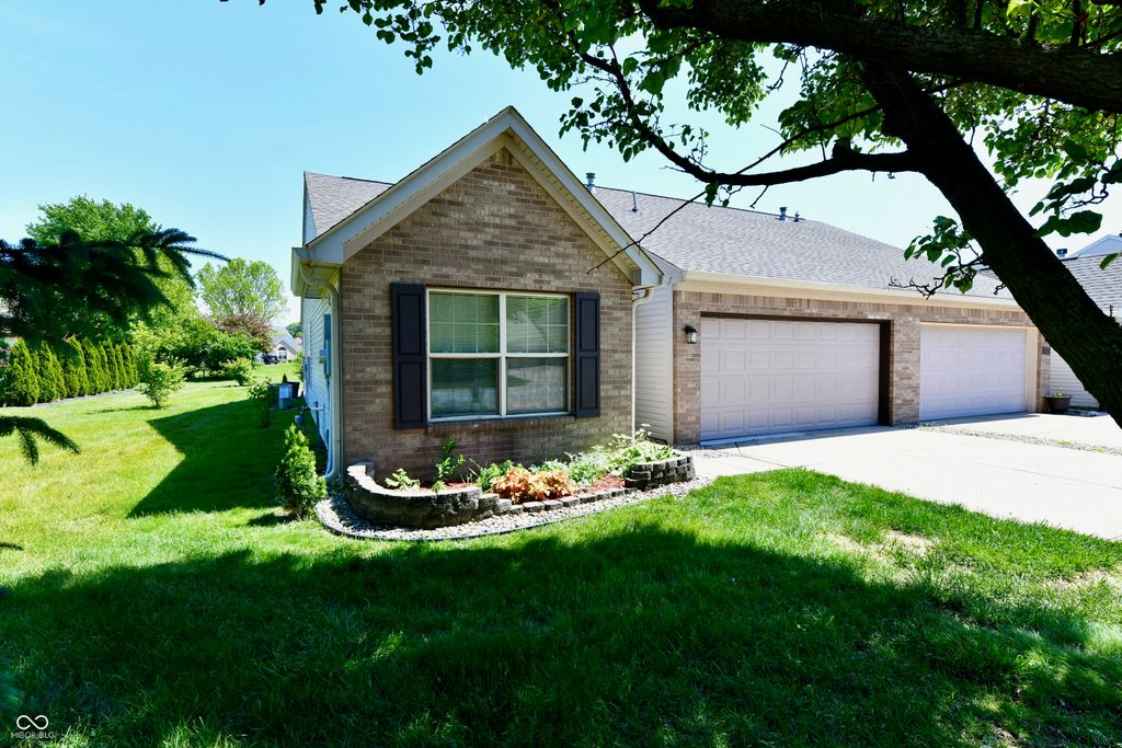 10726 Oriole Court, Indianapolis, IN 46231