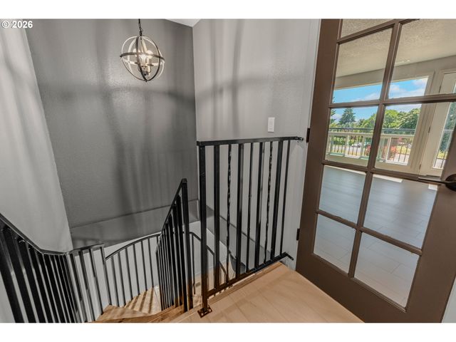 8318 Se MIDDLE Way, Vancouver, WA 98664